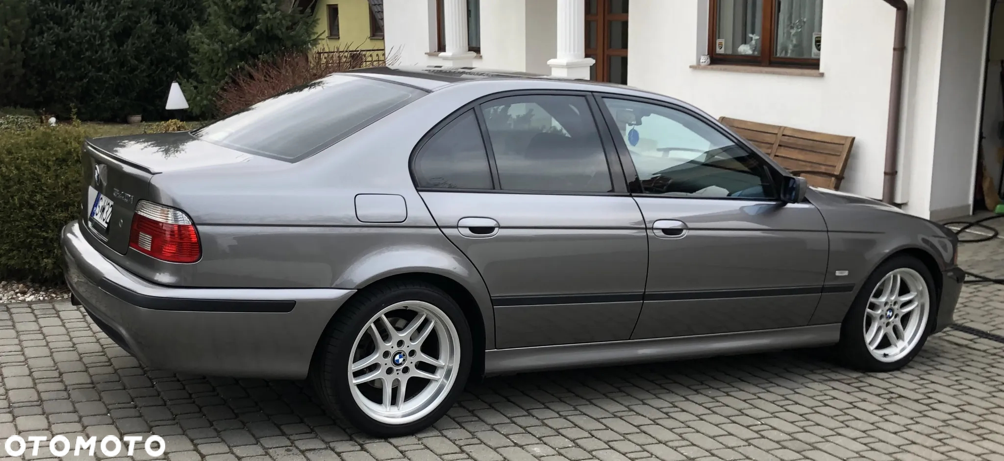 BMW Seria 5 540i - 5