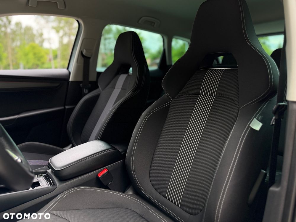 Skoda Karoq 1.5 TSI DSG Ambition - 8