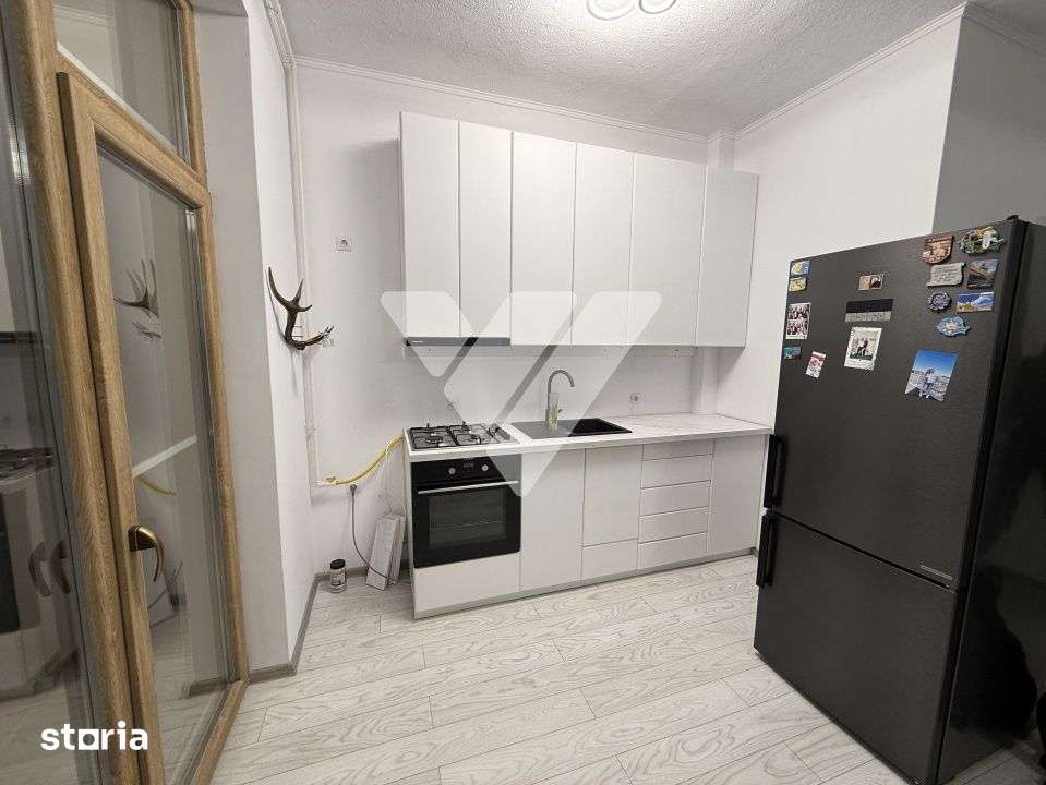 Apartament 2 camere Selimbar Sibiu geam la baie 55 MP utili 2 balcoane — fotografia 3