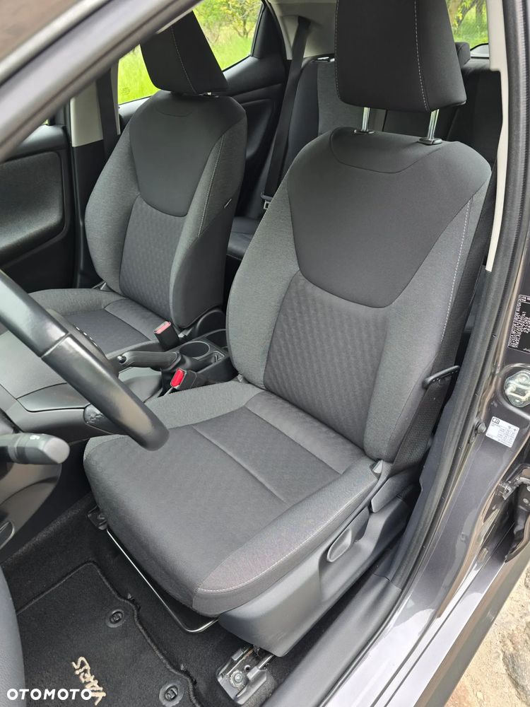Toyota Yaris 1.0 Premium - 31