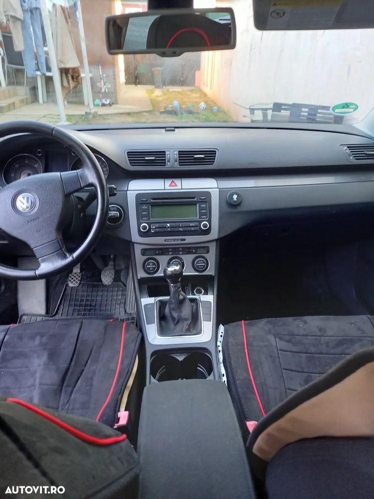Volkswagen Passat Variant 2.0 Blue TDI SCR Comfortline - 6