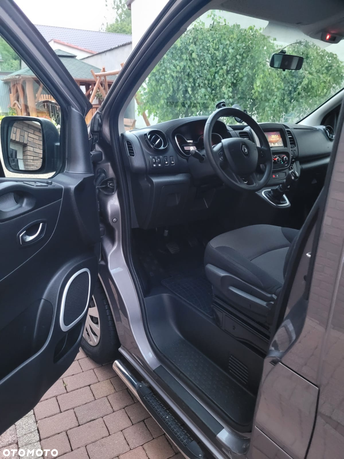Renault Trafic Kombi 2.0 dCi L2 HD Pack Clim - 11