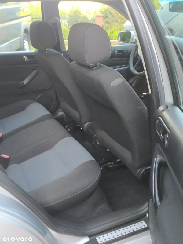 Volkswagen Golf IV 1.6 Comfortline - 8