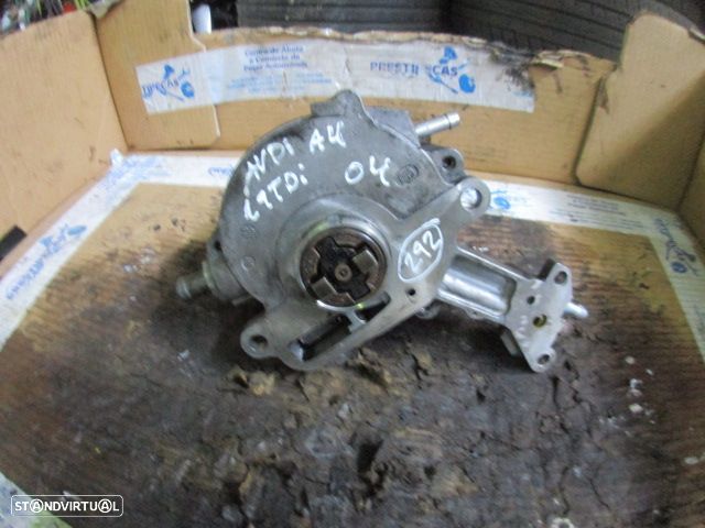 Bomba Injectora 038145209C  AUDI A4 2004 1.9 TDI 130CV BOSCH AUDI A4 B7 2006 1.9TDI 0P BOSCH - 1