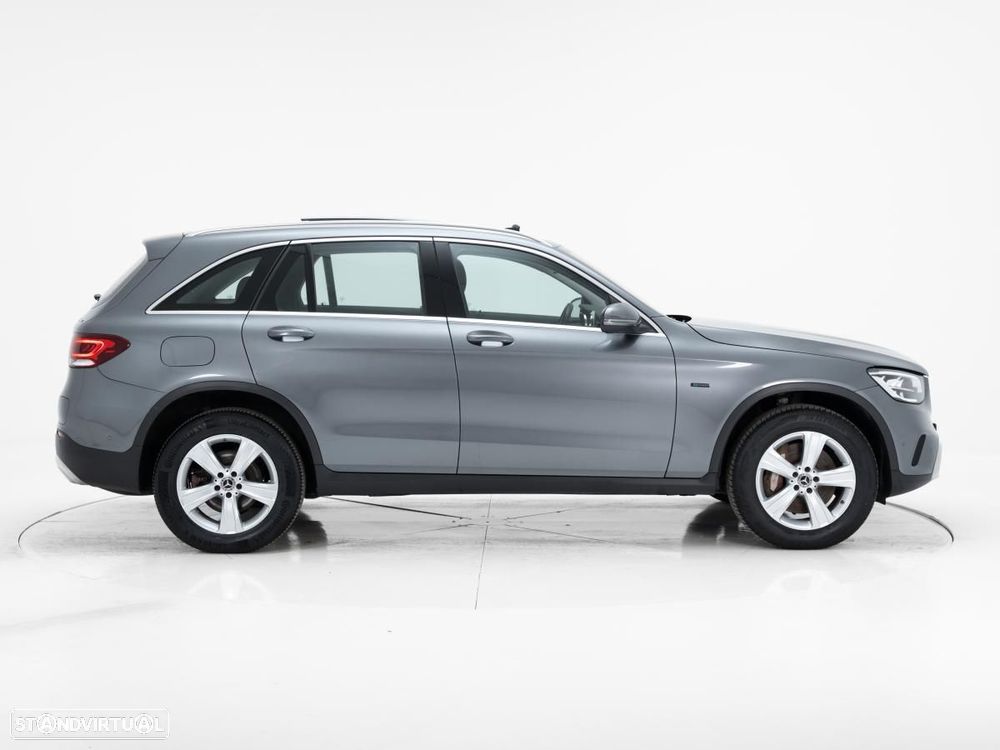 Mercedes-Benz GLC 300 de 4Matic 9G-TRONIC - 2