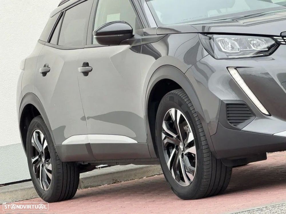 Peugeot 2008 1.5 BlueHDi Allure EAT8 - 41