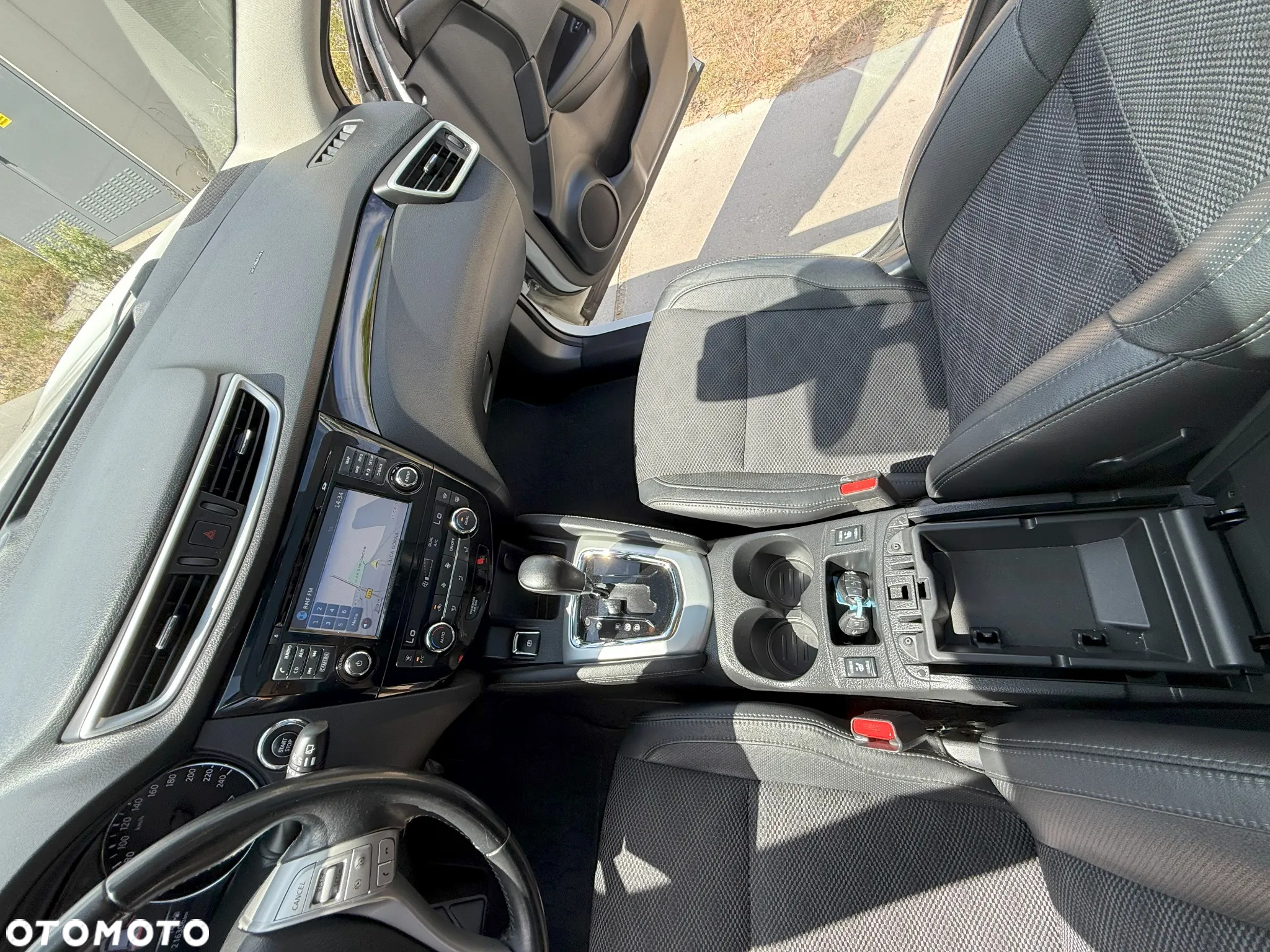 Nissan Qashqai 1.6 DCi Acenta Xtronic EU6 - 22