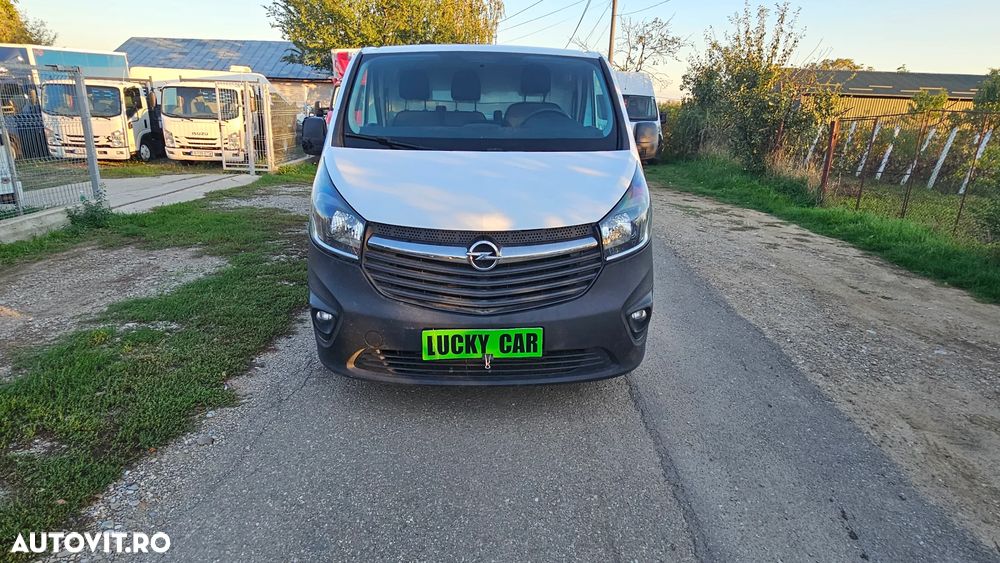 Opel Vivaro - 2