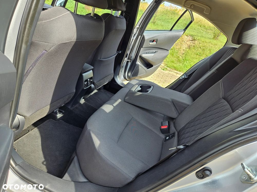 Toyota Corolla 1.5 Comfort - 24