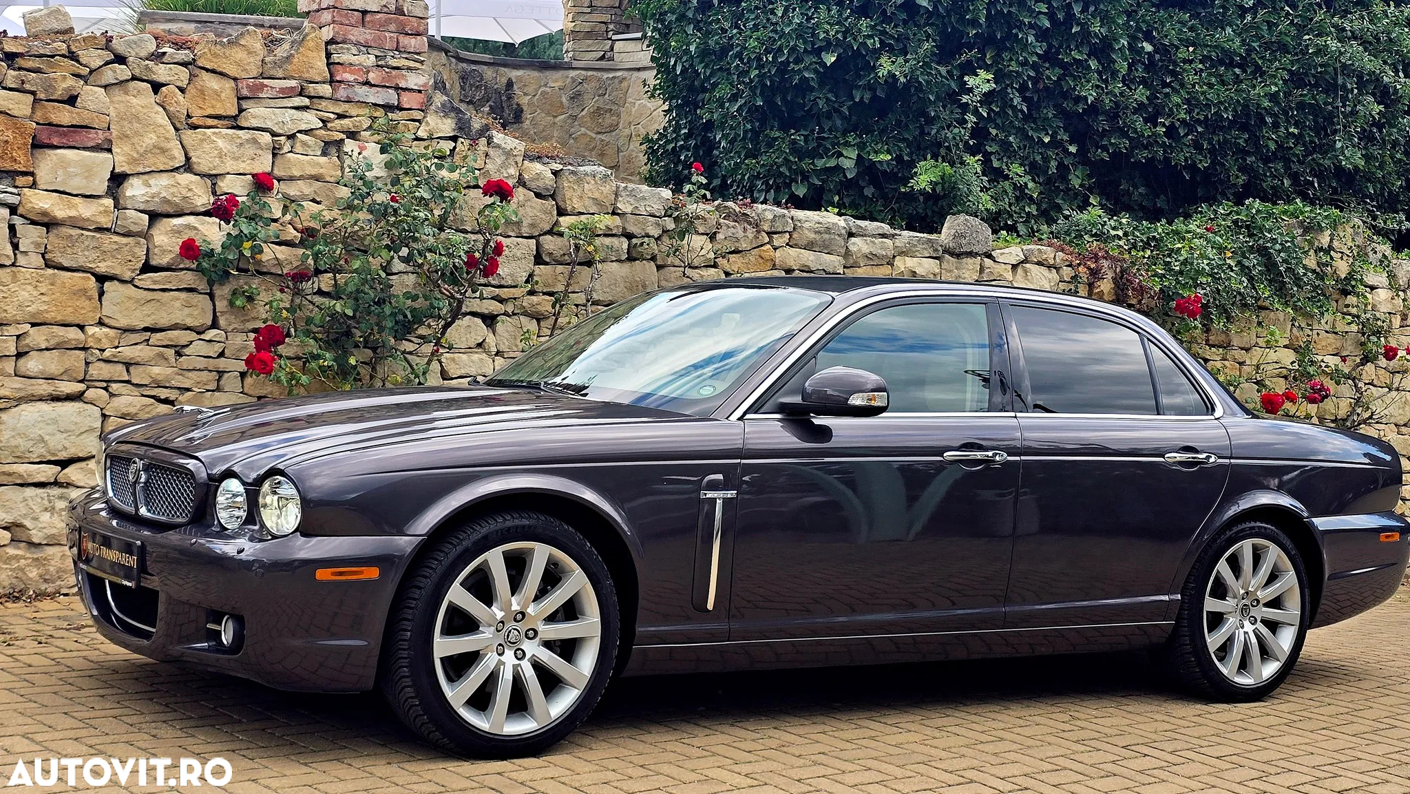 Jaguar XJ XJ6 2.7 Twin Turbo Diesel Executive Last Edition - 22