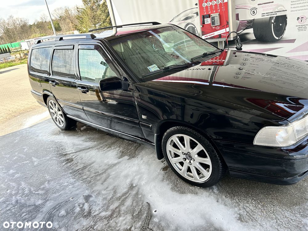 Volvo V70 - 1