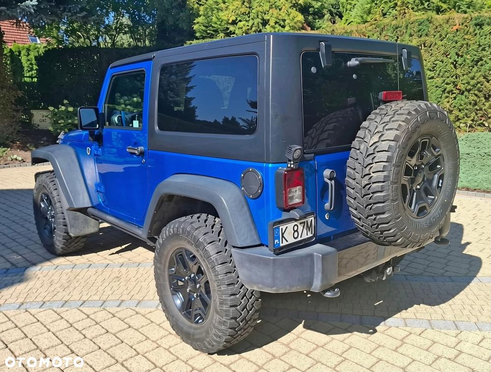 Jeep Wrangler - 4