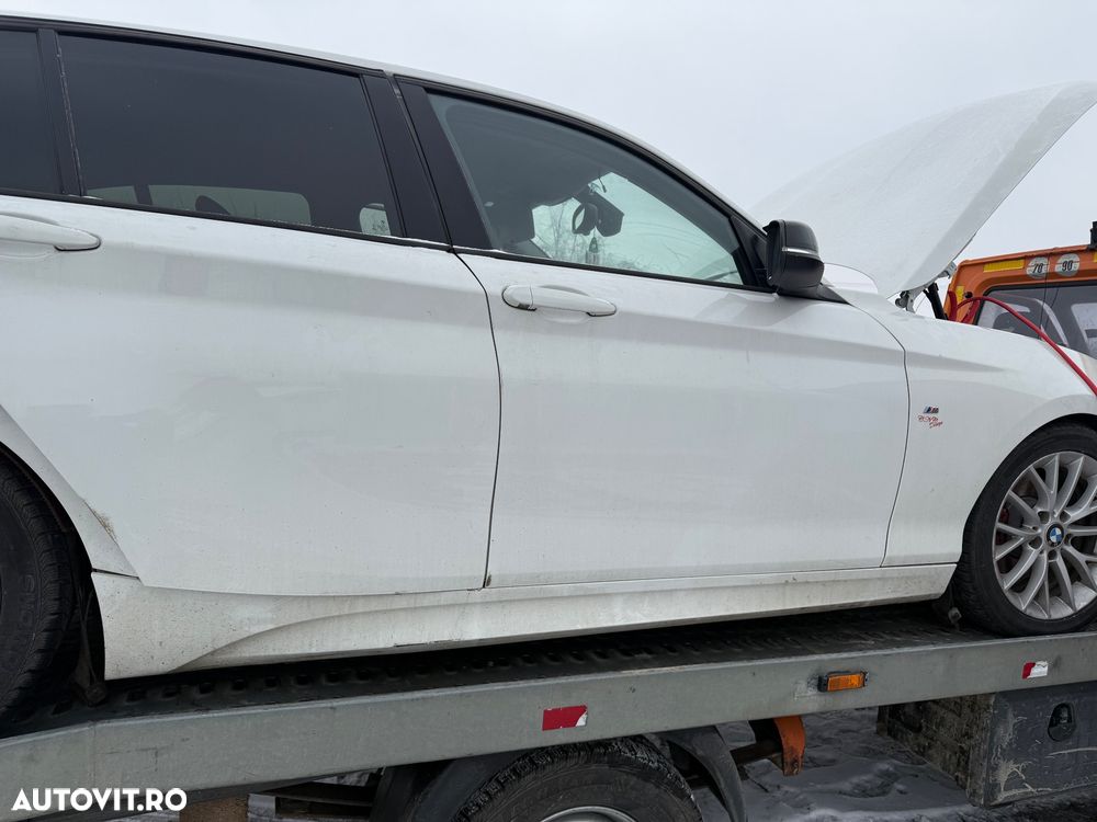 Dezmembrez bmw F20 F21 118I benzină motor N13 cutie manuală volan pe stanga far faruri cu xenon bi-xenon culoare alb alpinweiss 3 cod 300 pachet M sport - 3