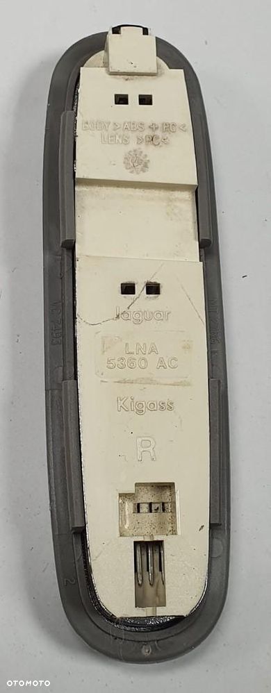 LAMPKA OŚWIETLENIE WNĘTRZA PRAWY TYŁ JAGUAR S-TYPE - 4