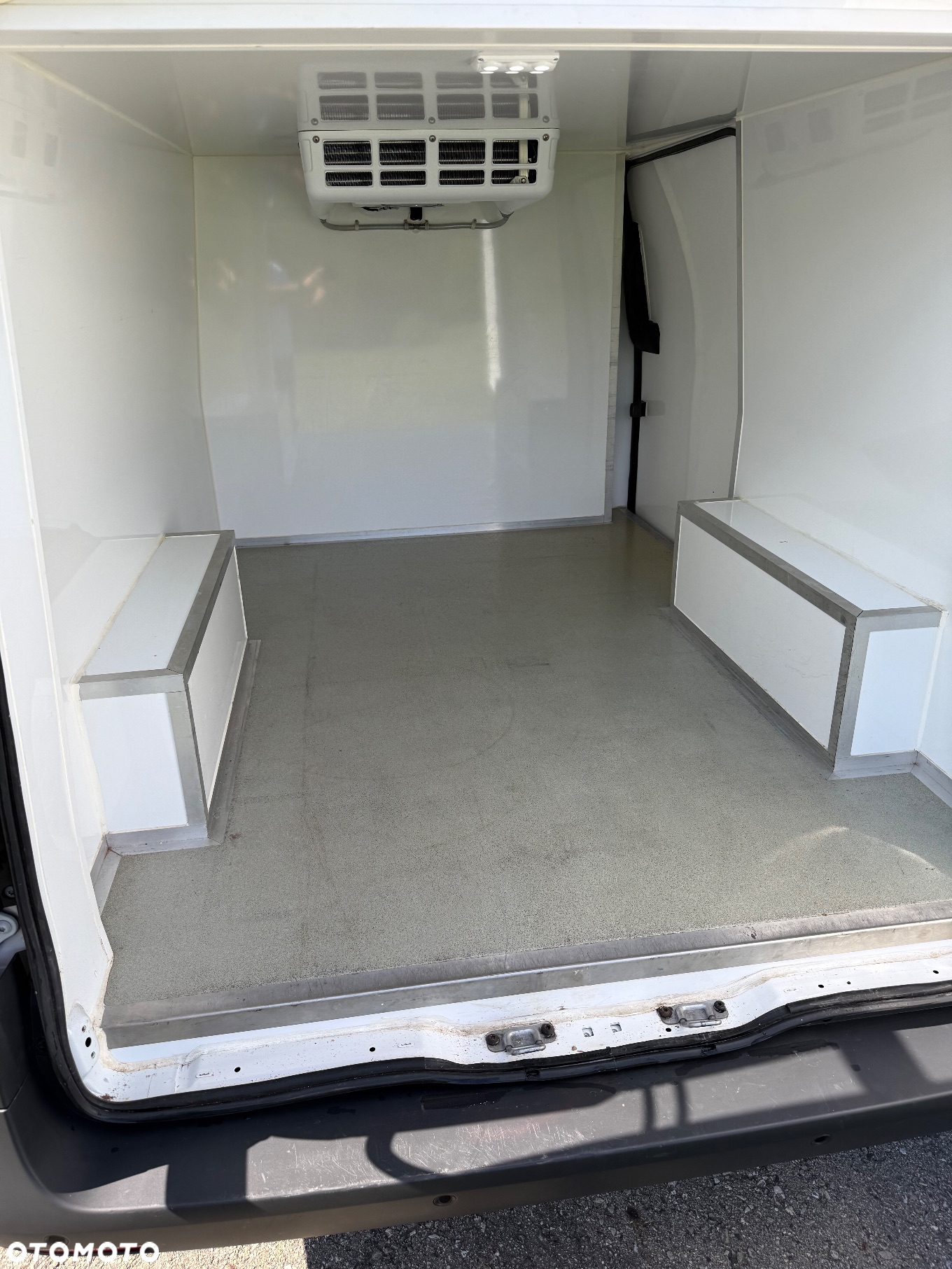 Mercedes-Benz Vito - 12