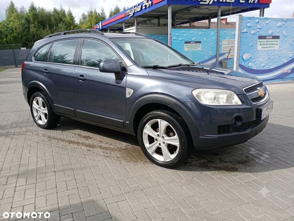 Chevrolet Captiva 2.4 LS - 2