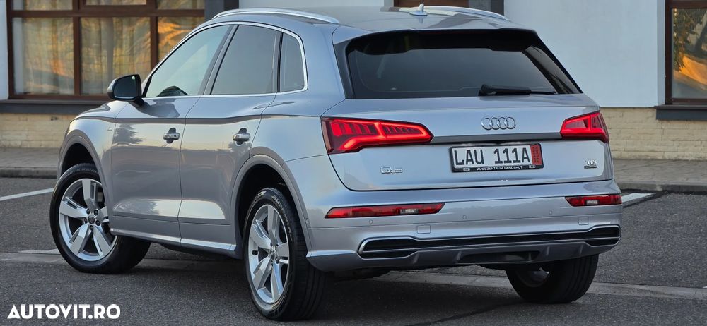 Audi Q5 2.0 40 TDI quattro S tronic Design - 14