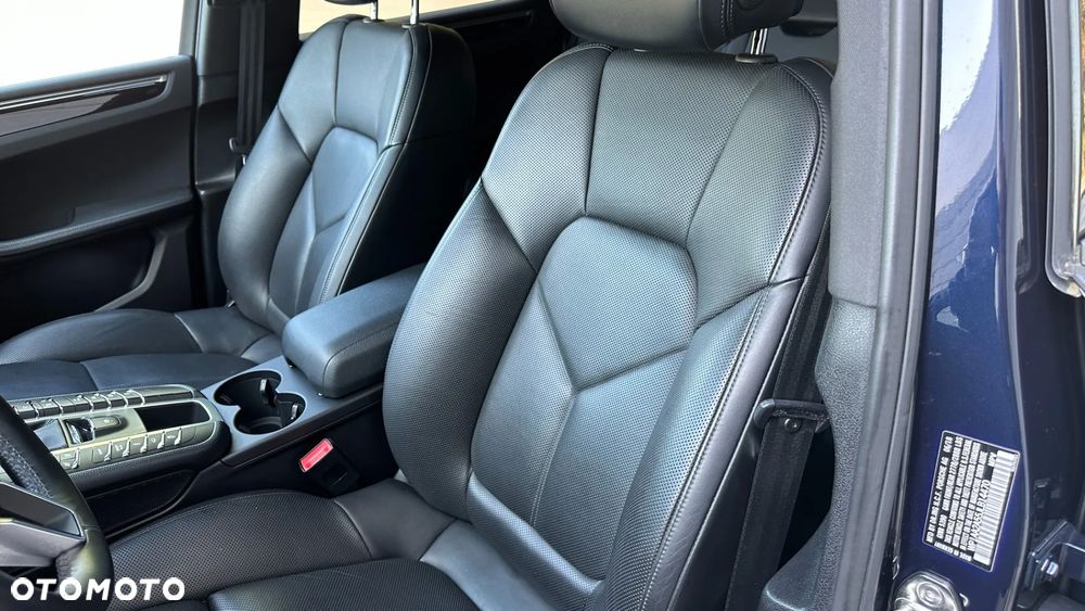 Porsche Macan - 10