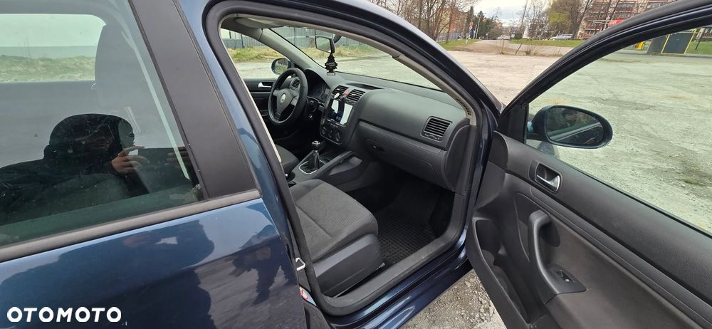 Volkswagen Jetta 1.9 TDI Trendline - 18