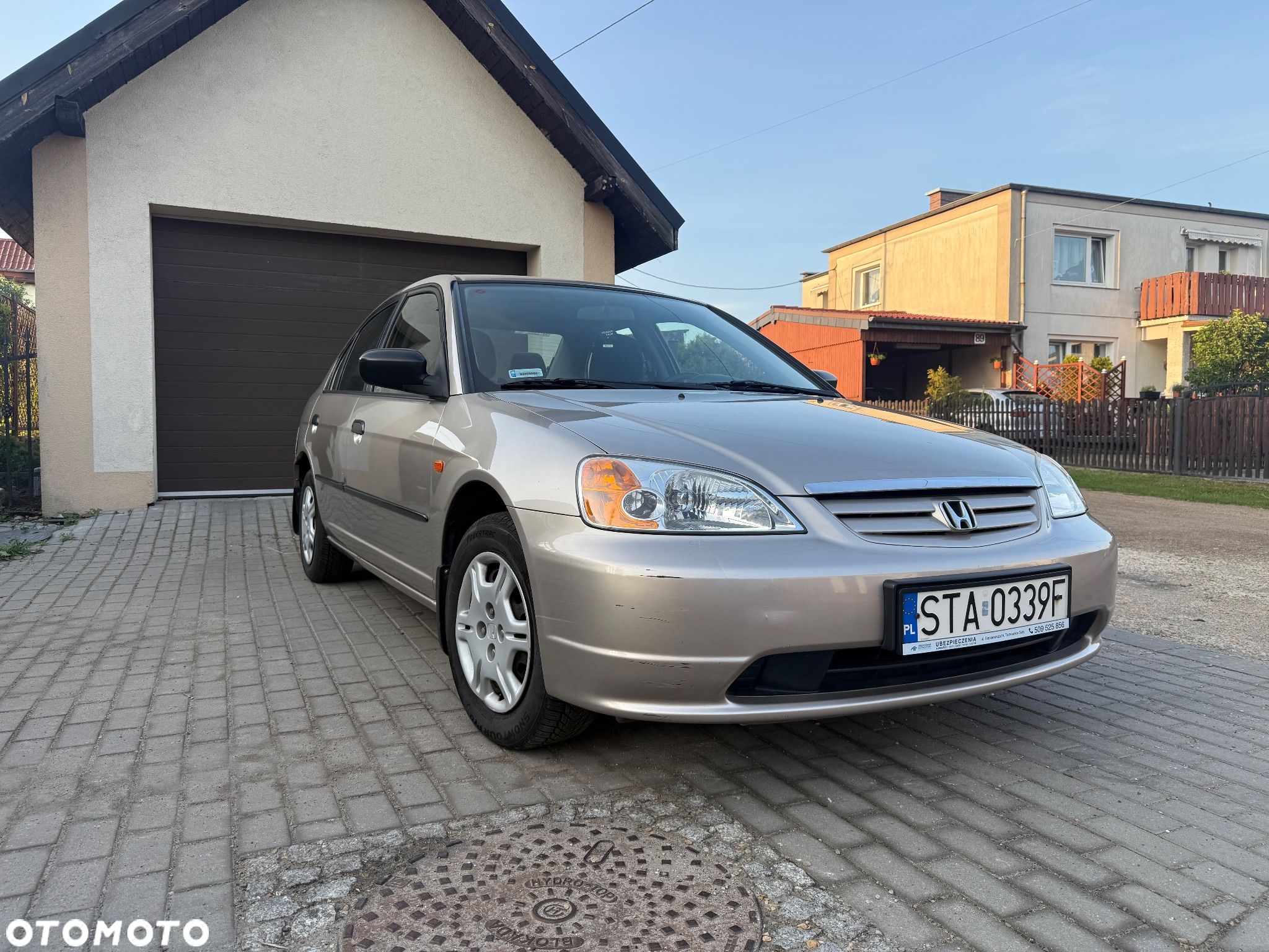 Honda Civic 1.4i S - 1