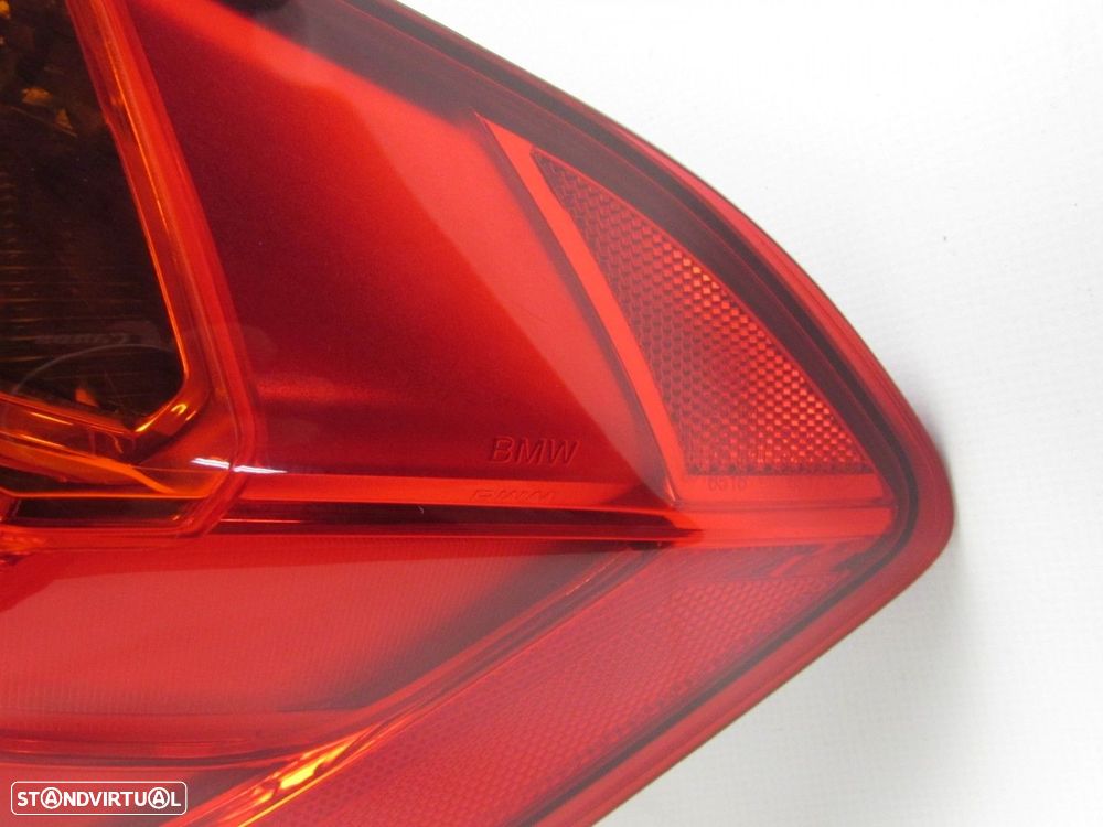 Farolim do Painel Direito/Trás Seminovo/ Original BMW 3 (F30, F80) 63217312846.. - 2