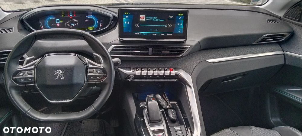 Peugeot 3008 1.6 PureTech HYbrid Allure S&S EAT8 - 18