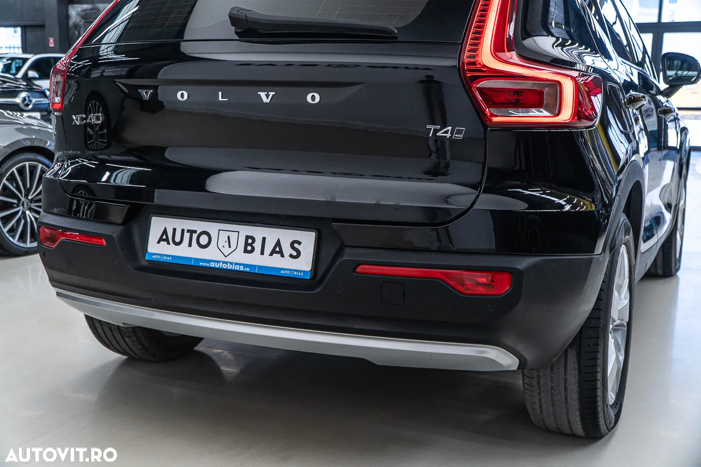 Volvo XC 40 T4 AWD Geartronic Inscription - 14