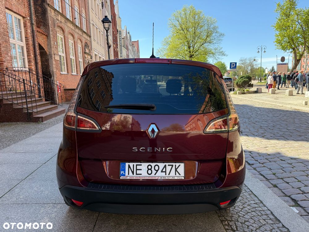 Renault Scenic 1.6 16V 110 Dynamique - 15