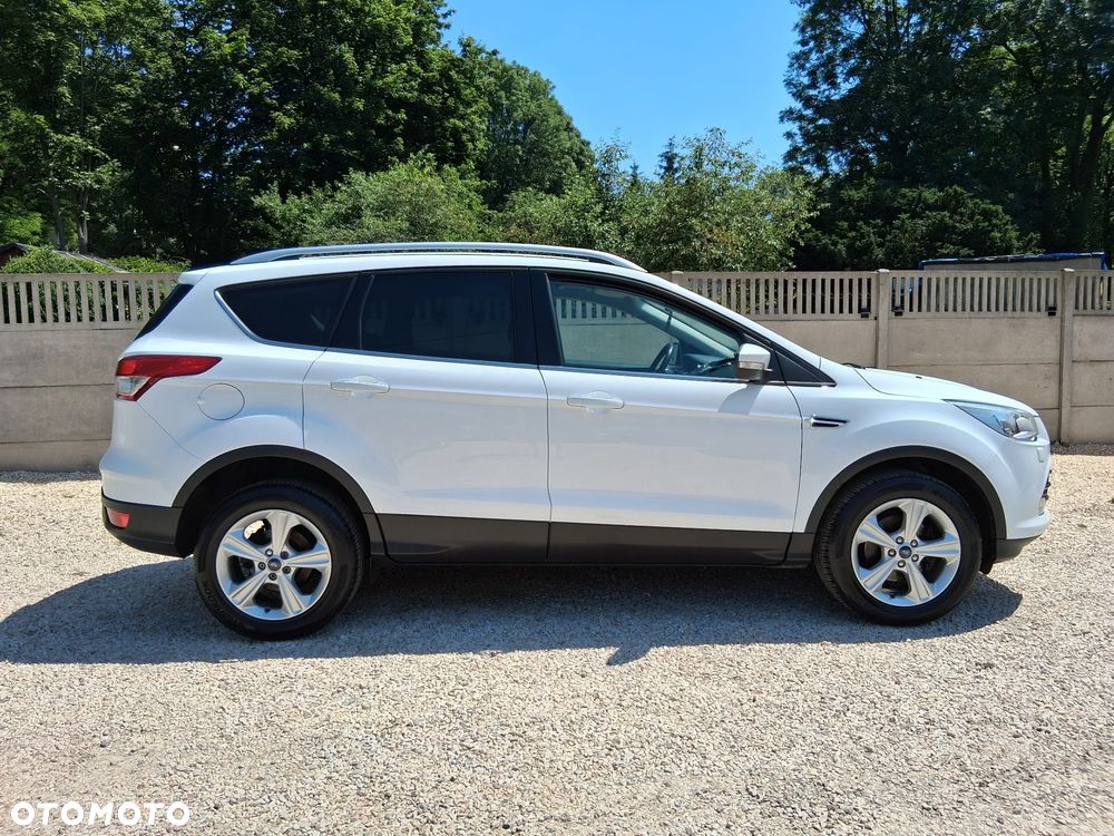 Ford Kuga 1.6 EcoBoost 2x4 Trend - 5