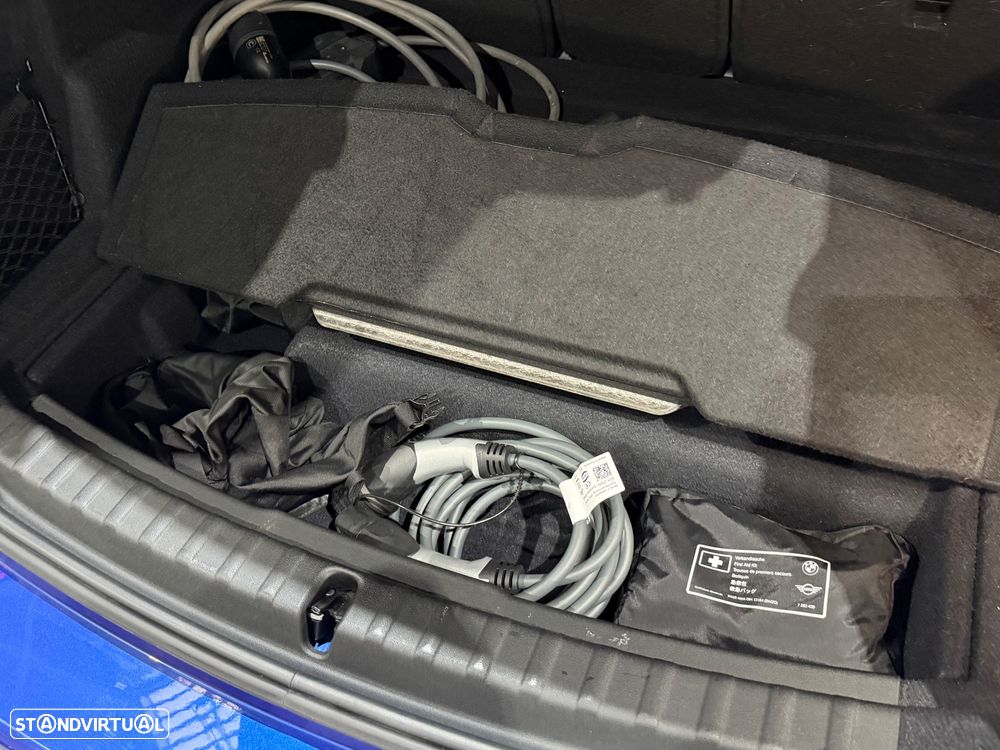BMW 225xe Active Tourer e xDrive Pack Desportivo M - 46