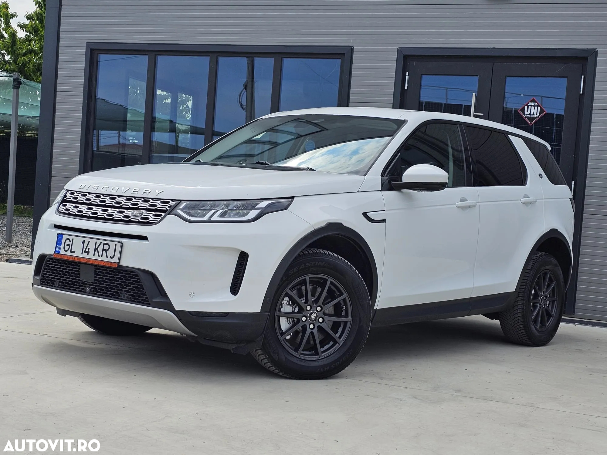 Land Rover Discovery Sport 2.0 D200 MHEV Urban Edition - 5