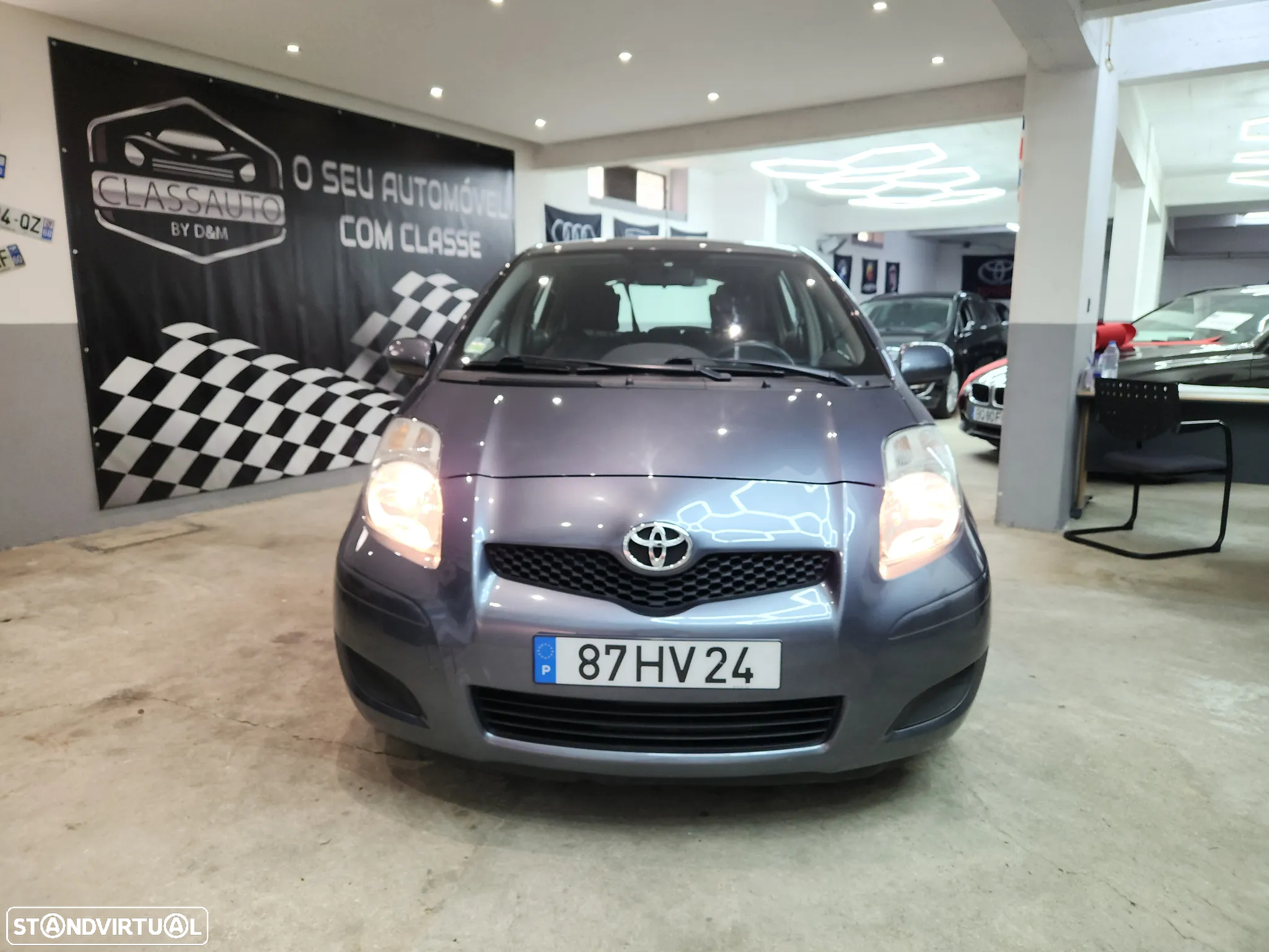 Toyota Yaris 1.33 VVT-i Comfort+AC - 10