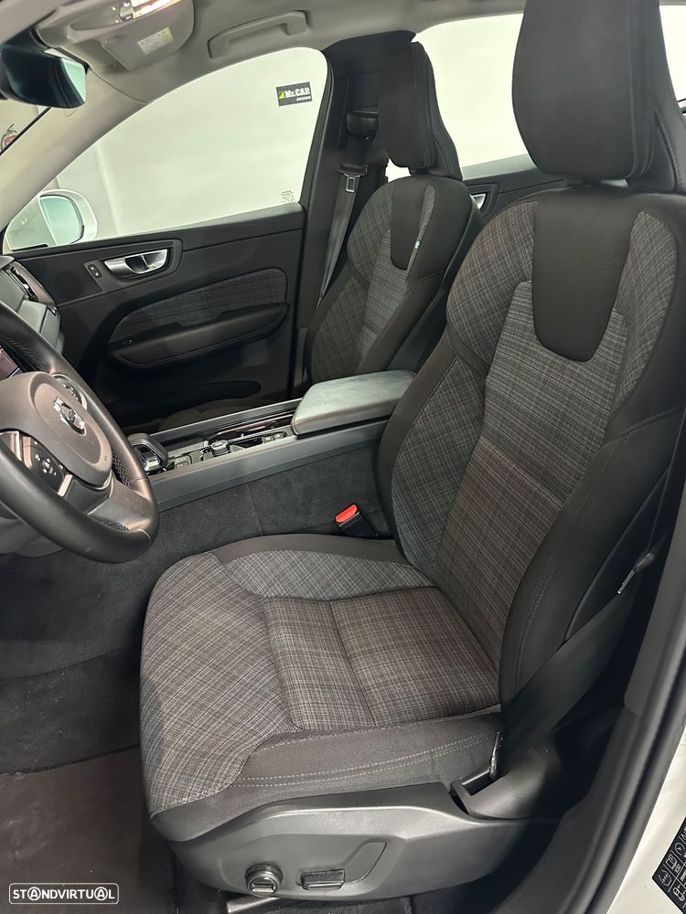 Volvo XC 60 T6 AWD Recharge Geartronic Inscription Expression - 16