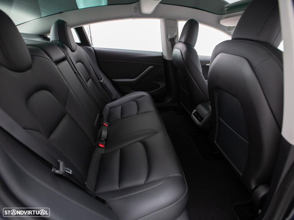 Tesla Model 3 Long-Range Dual Motor AWD - 11