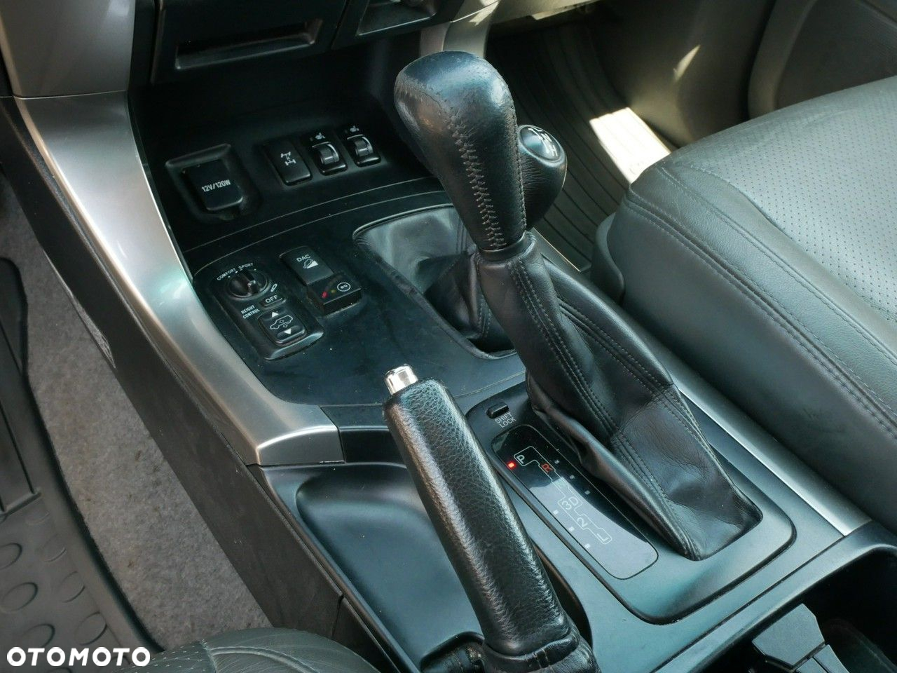 Toyota Land Cruiser 4.0 Luna Comfort - 22