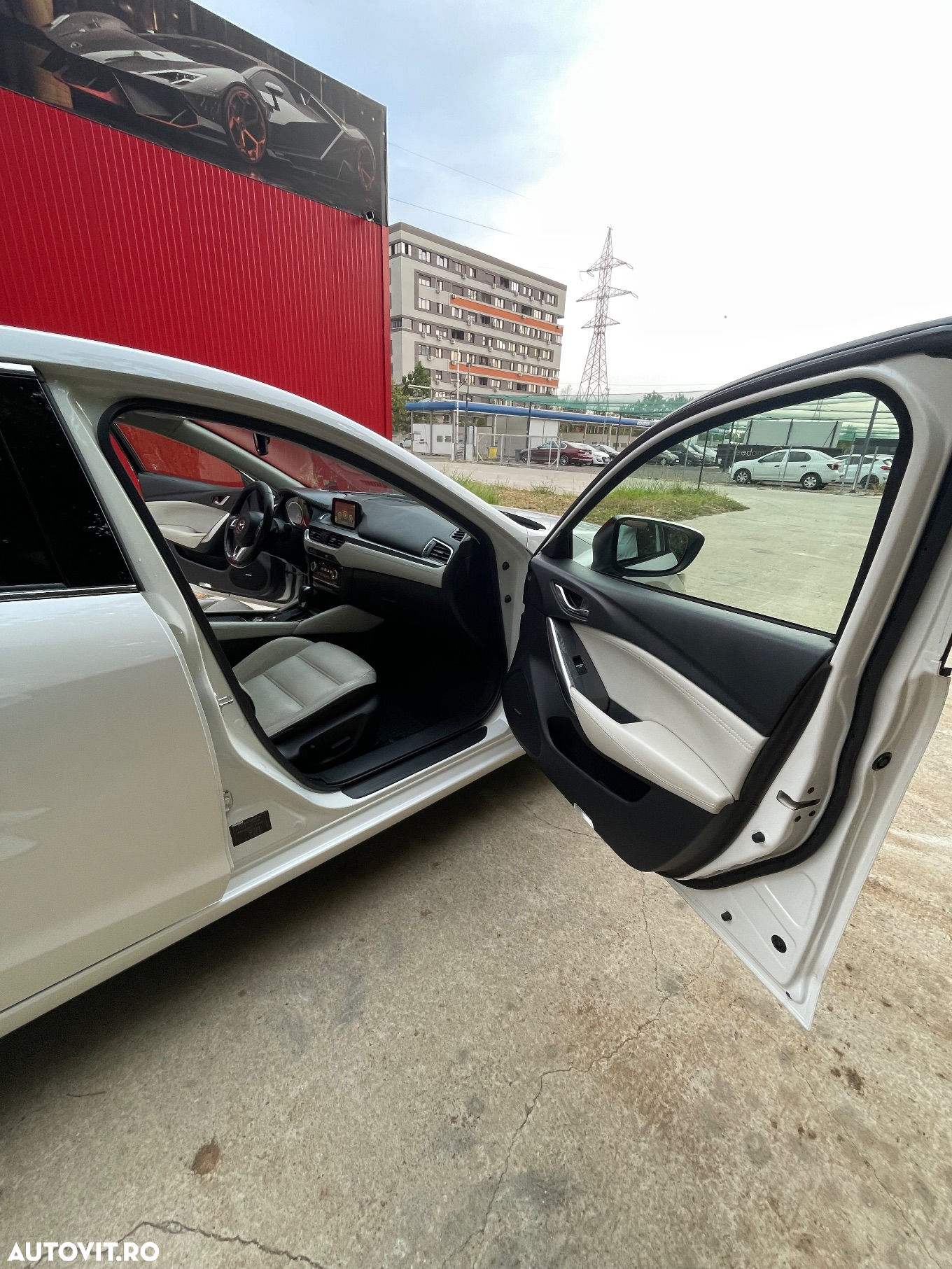 Mazda 6 CD175 AT Revolution Top - 8