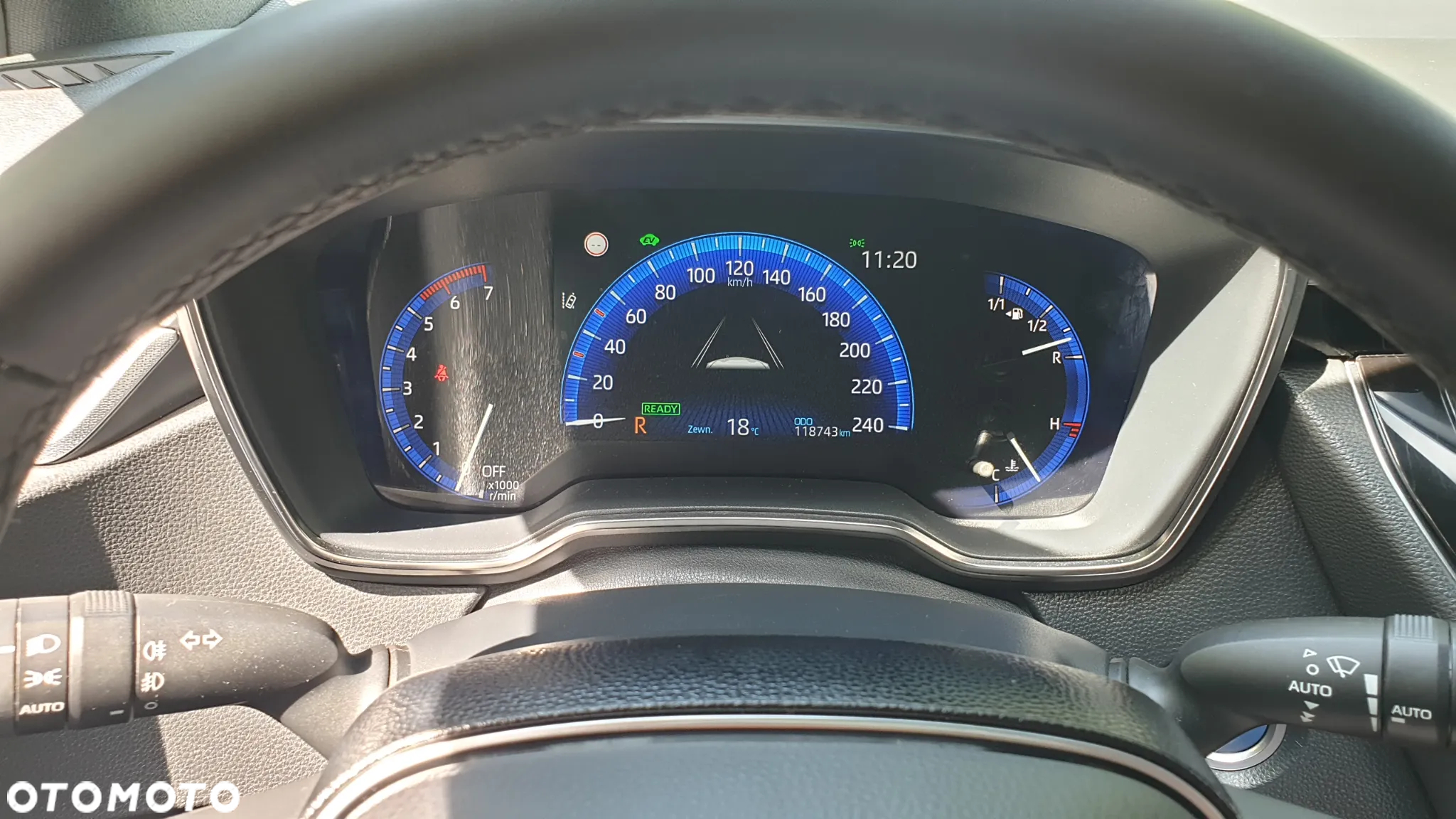 Toyota Corolla 1.8 Hybrid GPF Comfort - 33