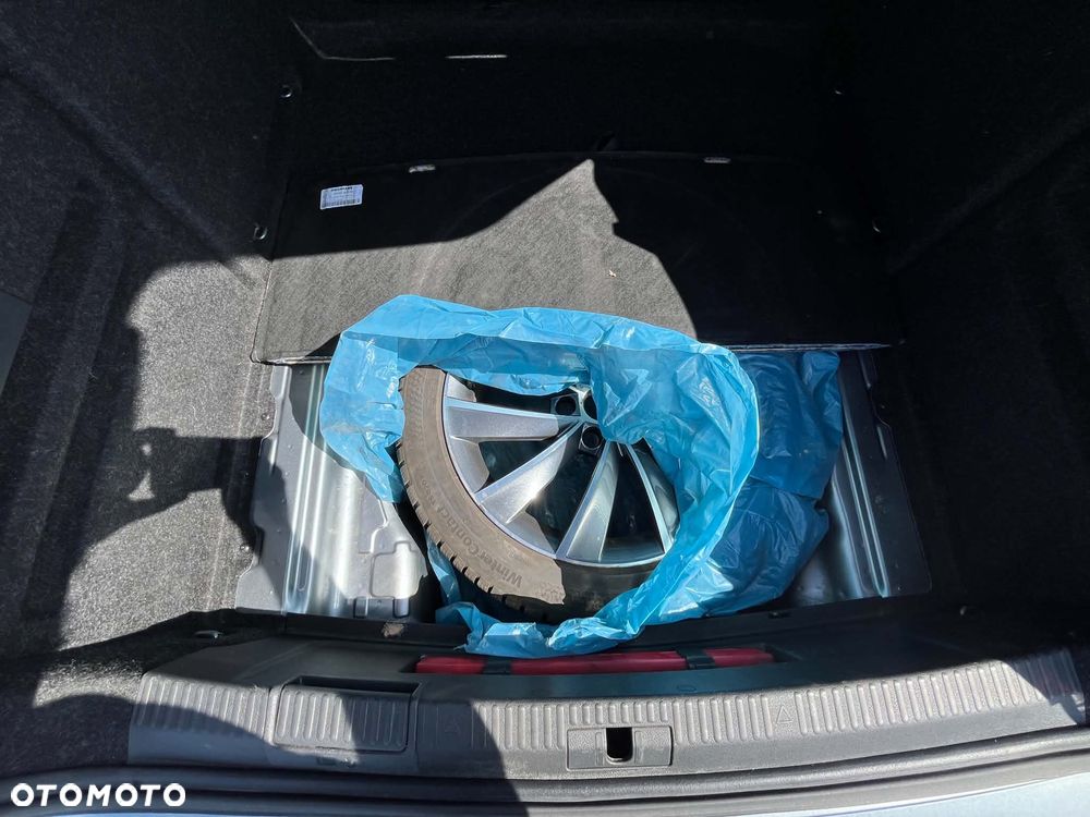 Skoda Superb 2.0 TSI Style DSG - 29