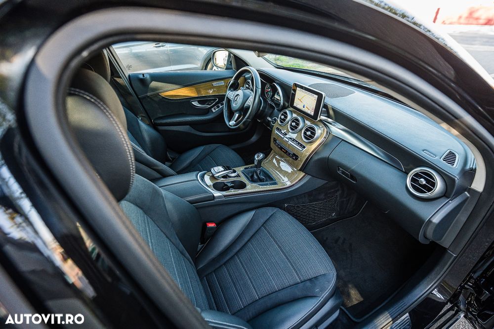 Mercedes-Benz C - 22