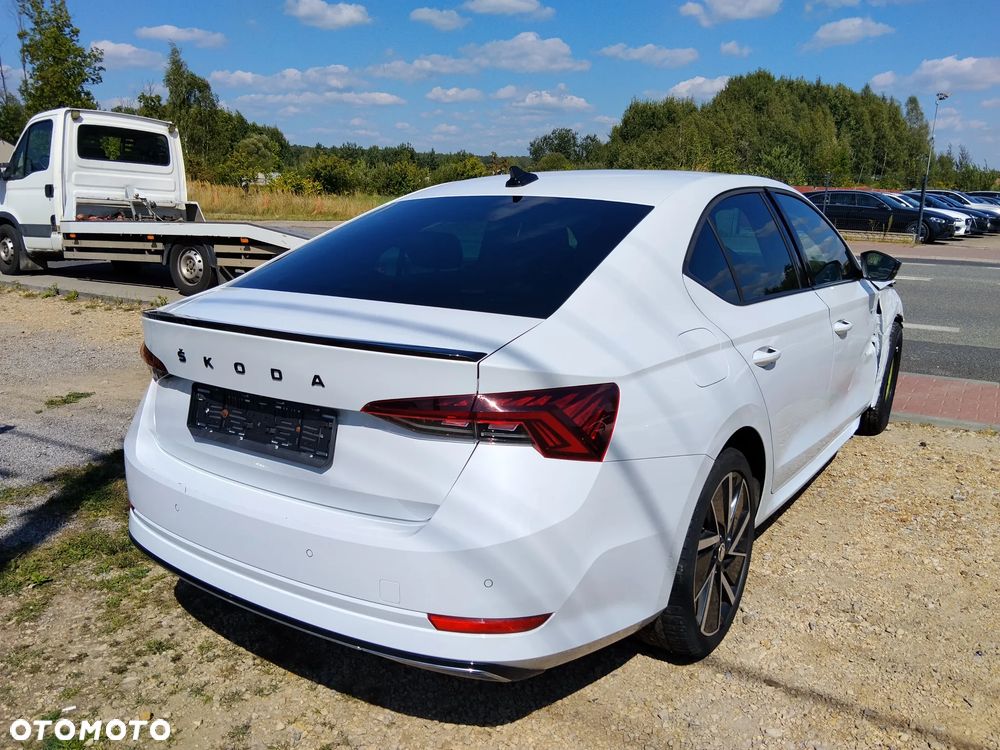 Skoda Octavia 2.0 TDI Sportline DSG - 4