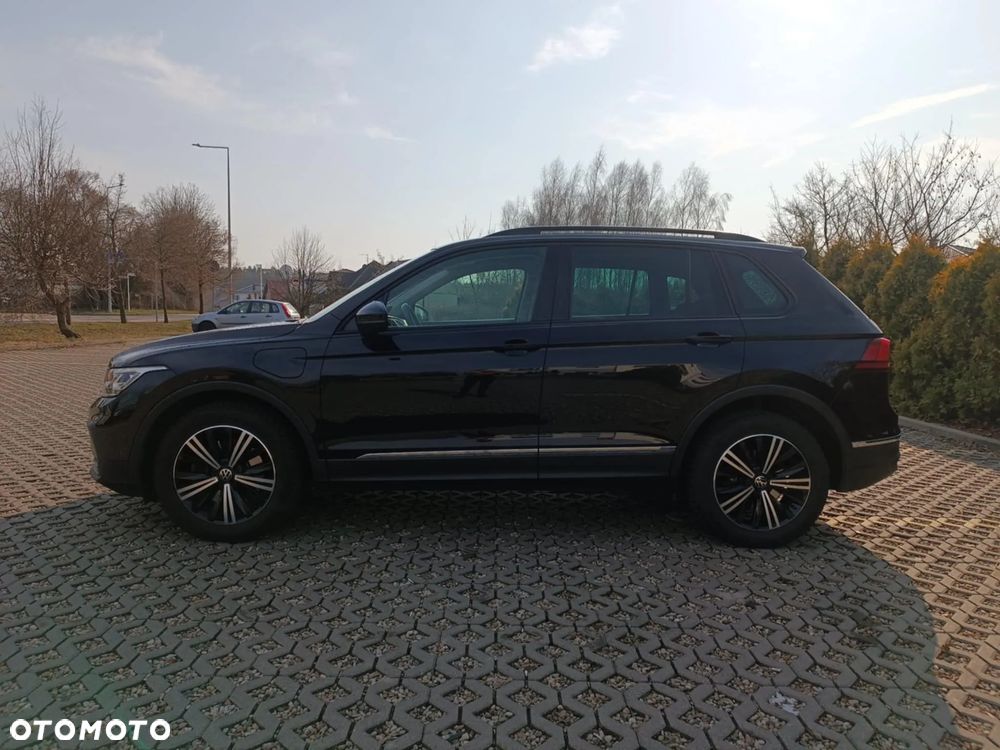 Volkswagen Tiguan - 9