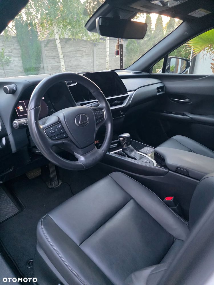 Lexus UX - 20