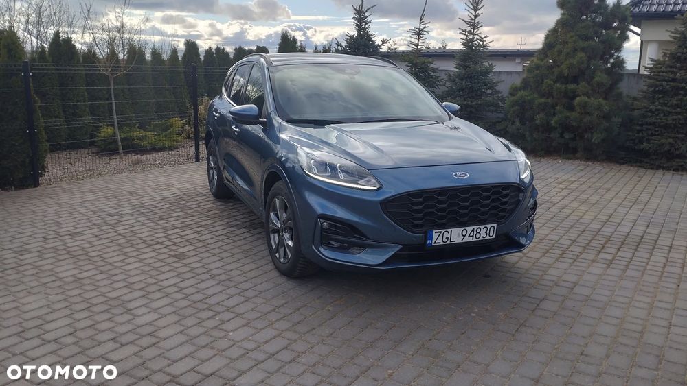 Ford Kuga - 2