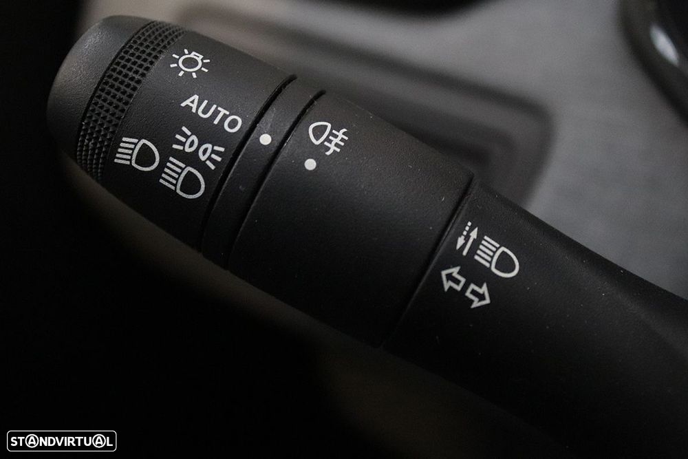 Renault Clio 1.0 TCe Evolution - 17