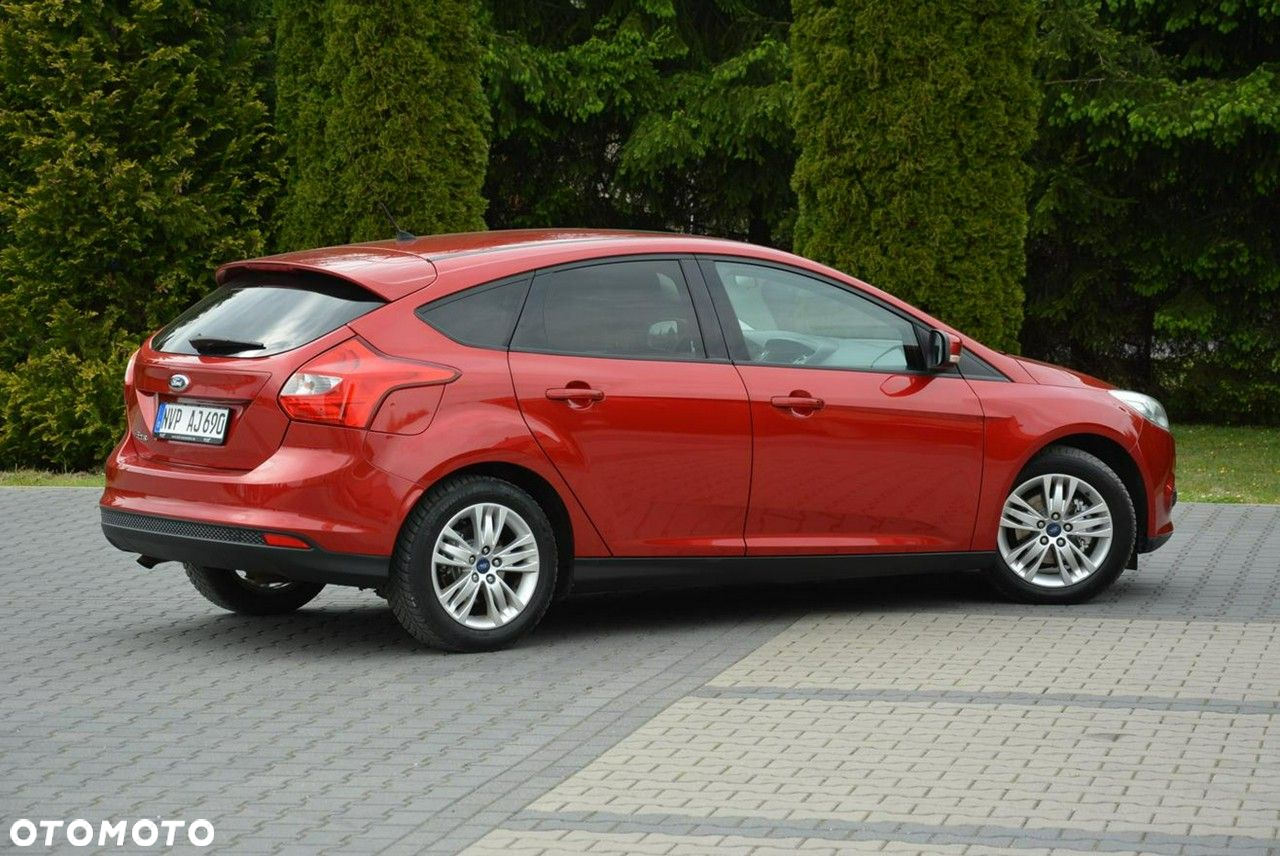 Ford Focus - 12
