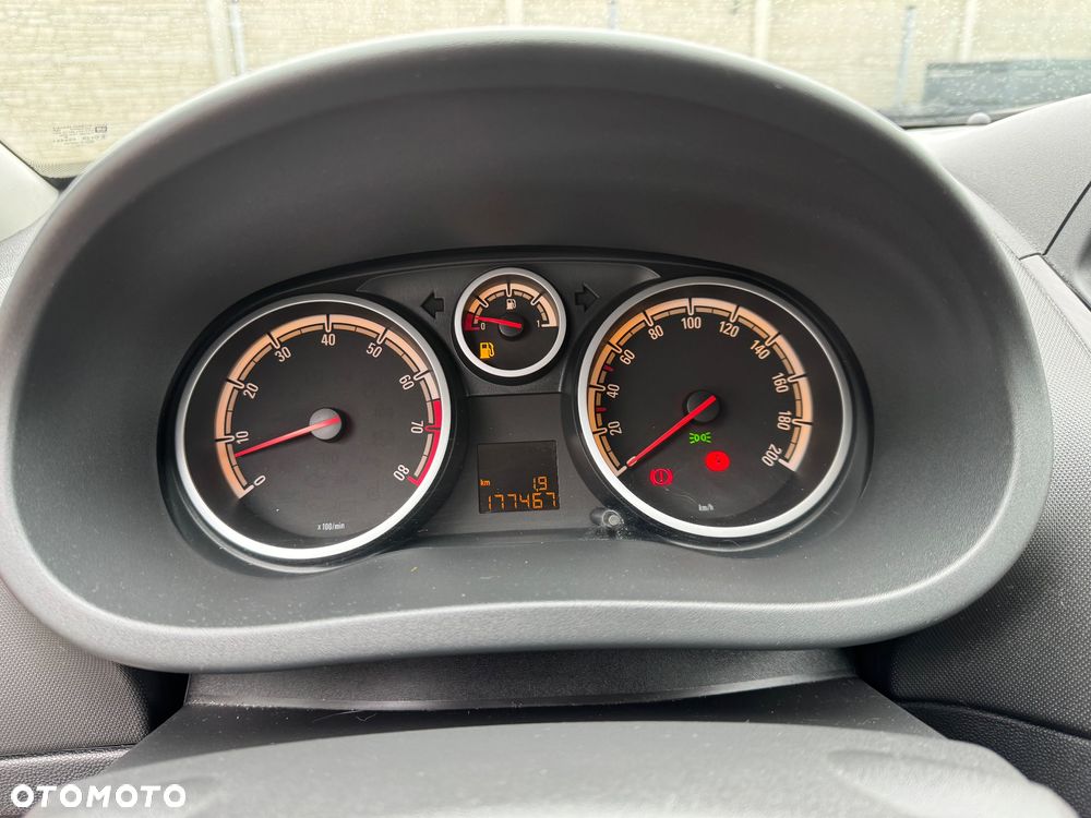 Opel Corsa - 27