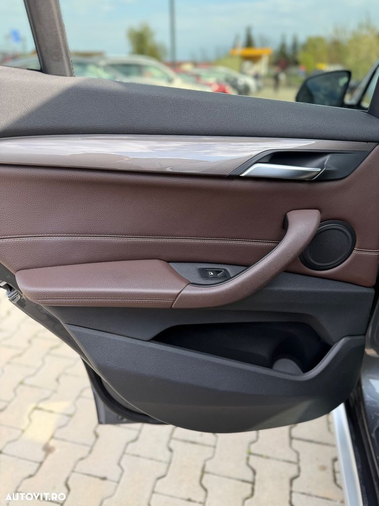 BMW X1 sDrive16d xLine - 23