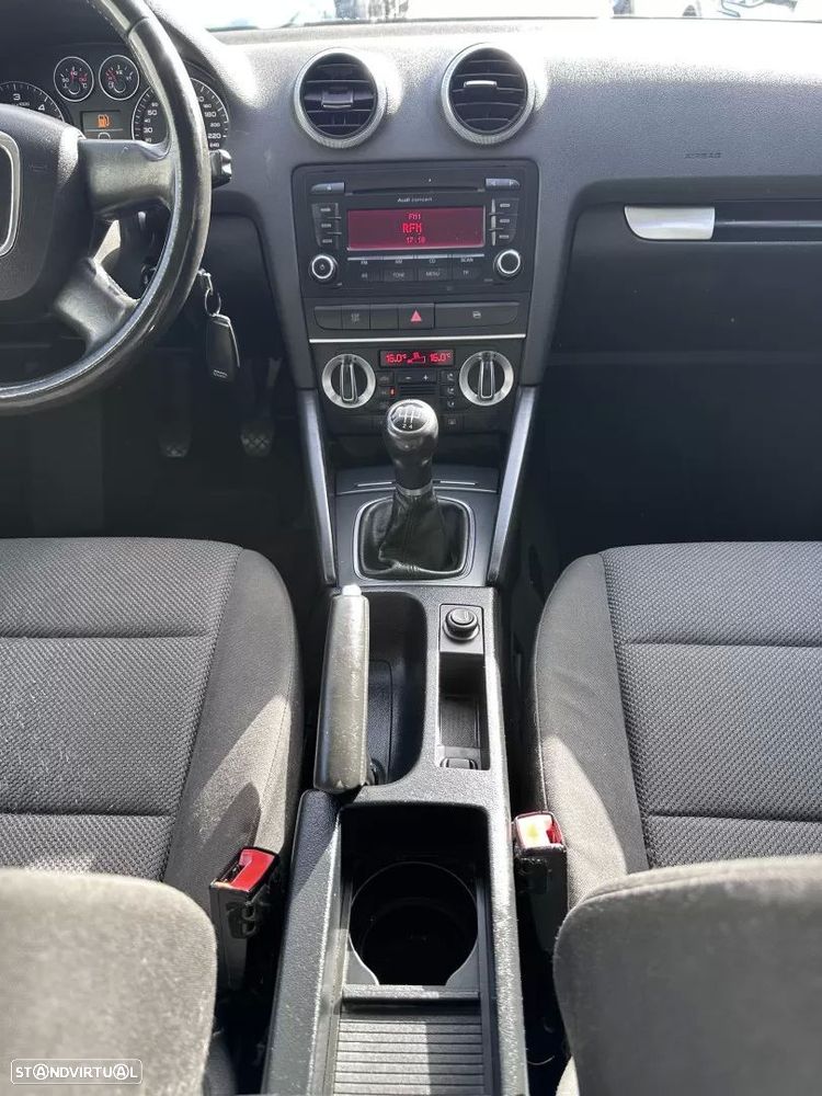 Audi A3 Sportback 1.9 TDi Sport - 24