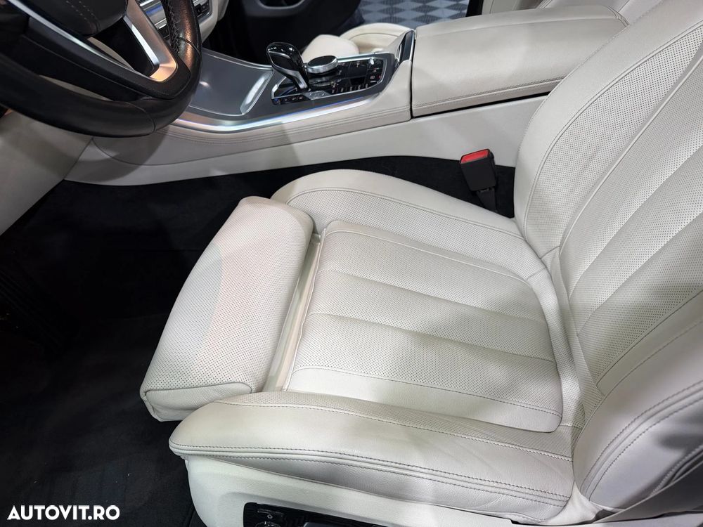 BMW X5 xDrive45e xLine - 32