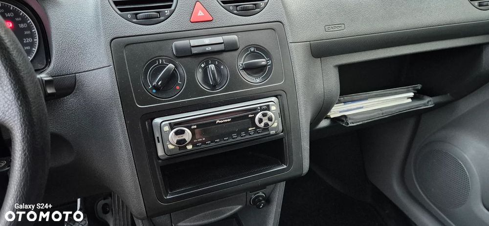 Volkswagen caddy - 15